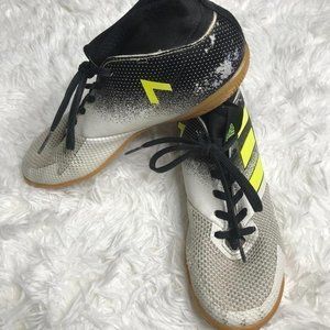 Adidas Ace Tango 17.3 size 6.5